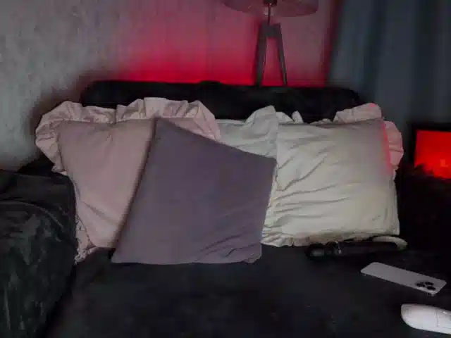 PinkFoxya