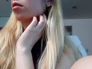 _LittleSammy Porn Show