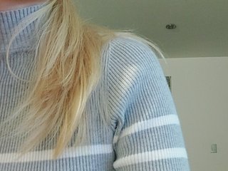 _LittleSammy Porn Show