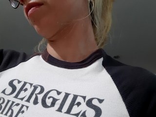 _LittleSammy Porn Show