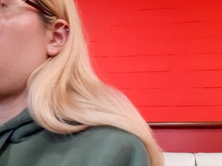 _LittleSammy Porn Show