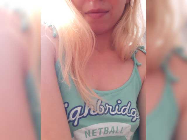 LittleSammy live cam on BongaCams