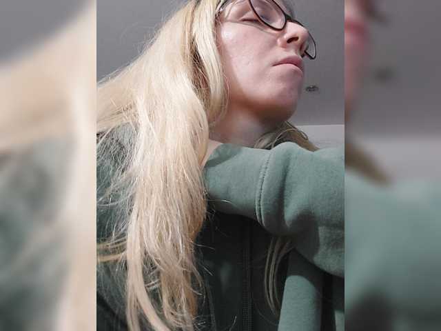 _LittleSammy live cam preview
