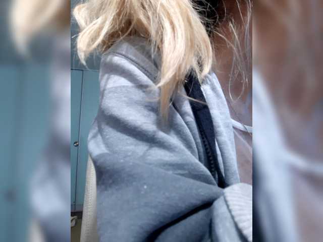 LittleSammy live cam on BongaCams