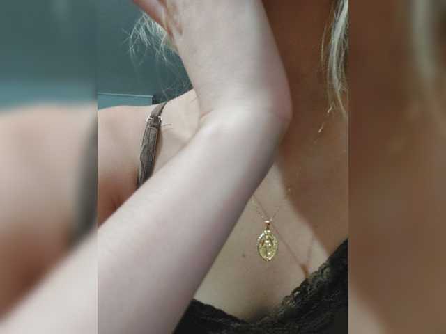 LittleSammy live cam on BongaCams