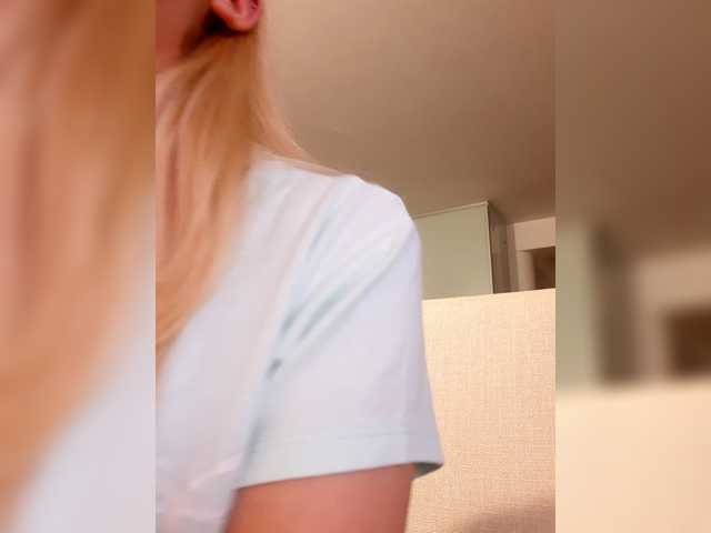LittleSammy live cam on BongaCams