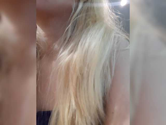 LittleSammy live cam on BongaCams
