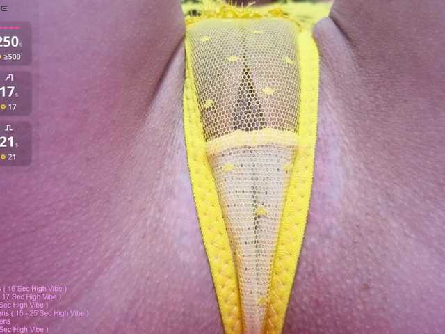 LittleSammy live cam on BongaCams
