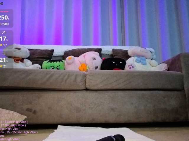 LittleSammy live cam on BongaCams