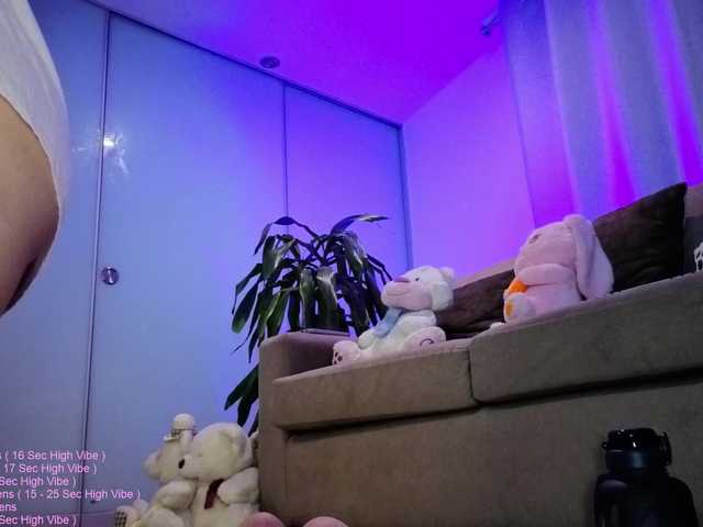 LittleSammy live cam on BongaCams