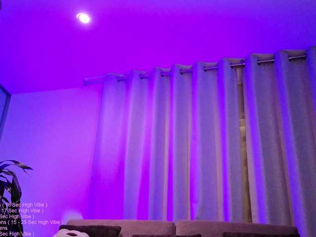 LittleSammy live cam on BongaCams
