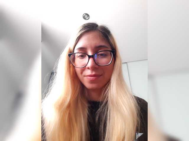 LittleSammy live cam on BongaCams