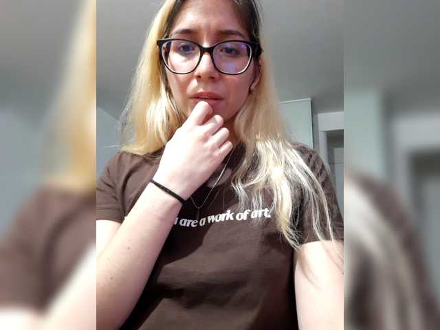 LittleSammy live cam on BongaCams