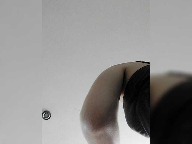 LittleSammy's BongaCams show and profile