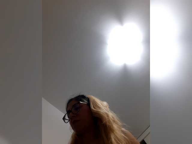 LittleSammy, live now on BongaCams