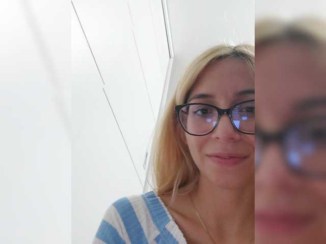 LittleSammy live cam on BongaCams