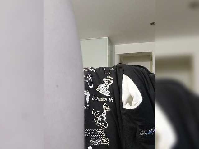_LittleSammy live cam preview