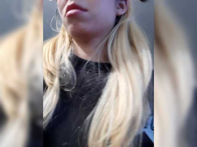 LittleSammy live cam on BongaCams
