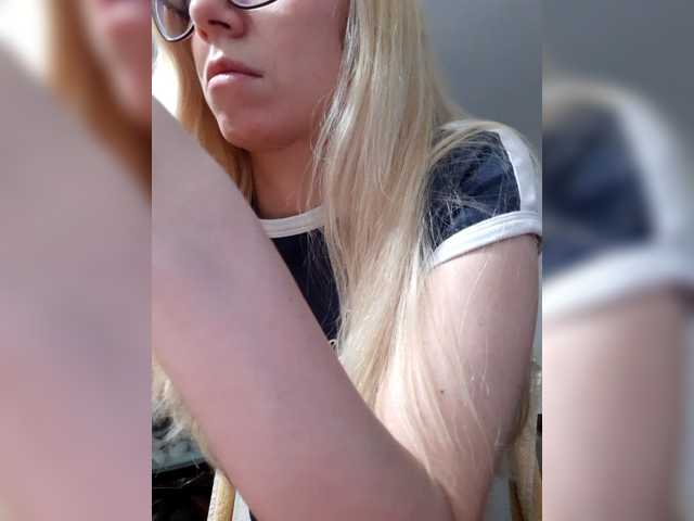 LittleSammy live cam on BongaCams