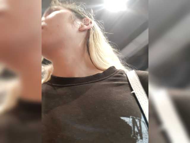 LittleSammy live stream preview