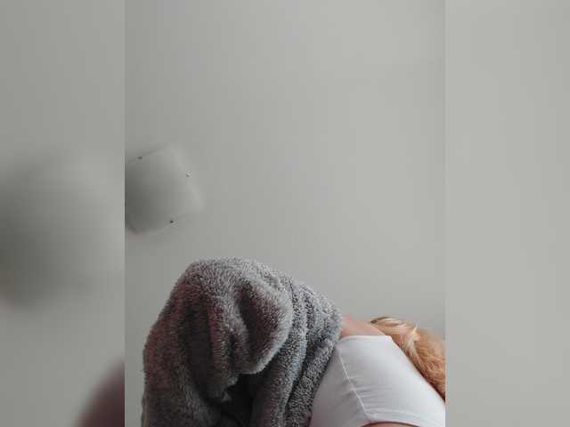 LittleSammy live cam on BongaCams
