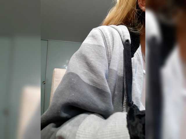 LittleSammy live cam on BongaCams