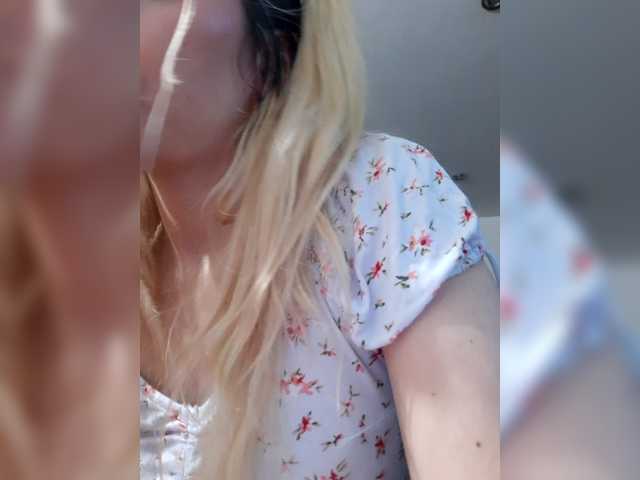 LittleSammy live cam on BongaCams