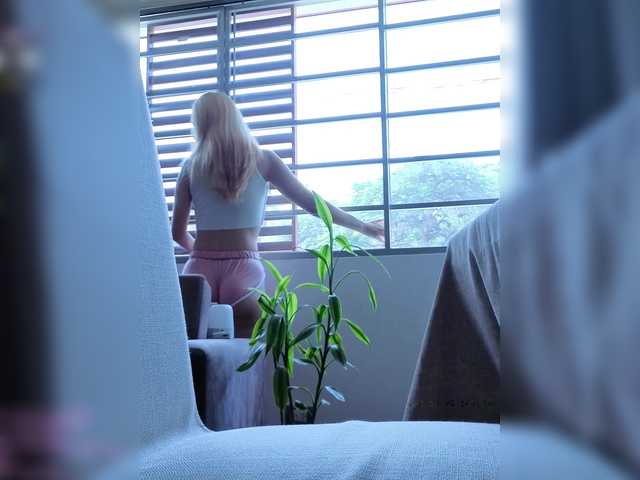 LittleSammy live cam on BongaCams