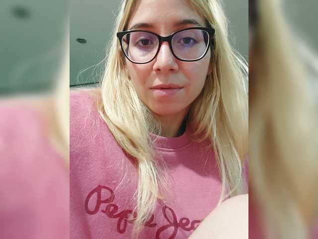 LittleSammy live cam on BongaCams
