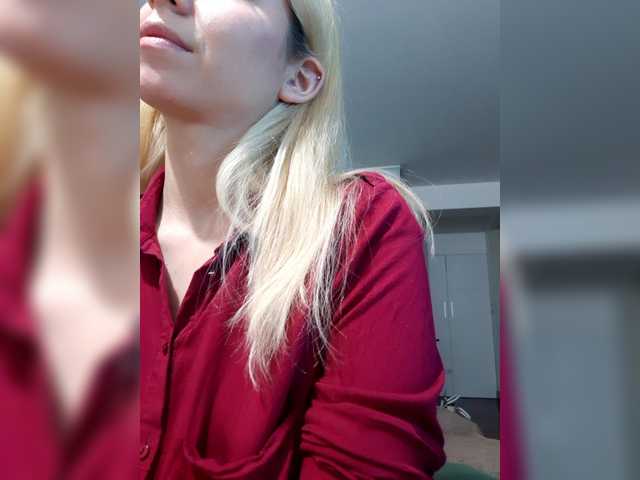 LittleSammy live cam on BongaCams