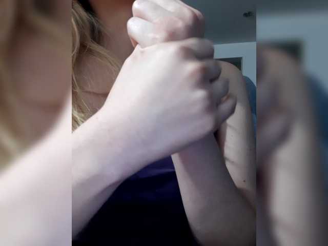 LittleSammy live cam on BongaCams