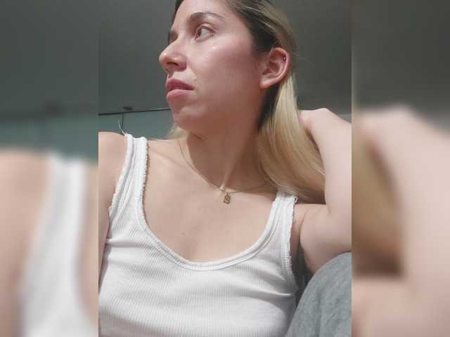LittleSammy live cam on BongaCams