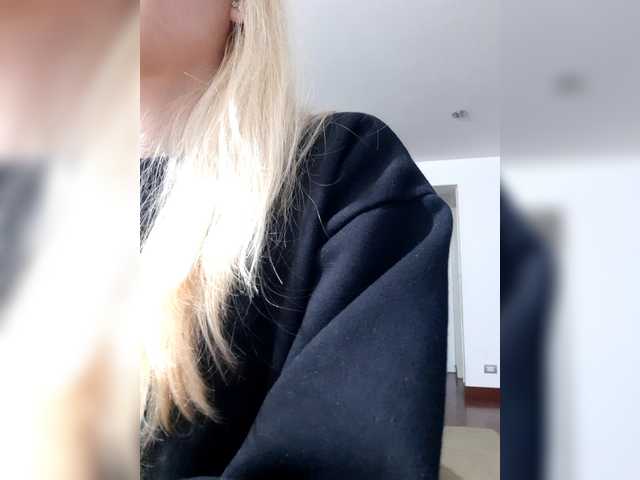 LittleSammy live cam on BongaCams