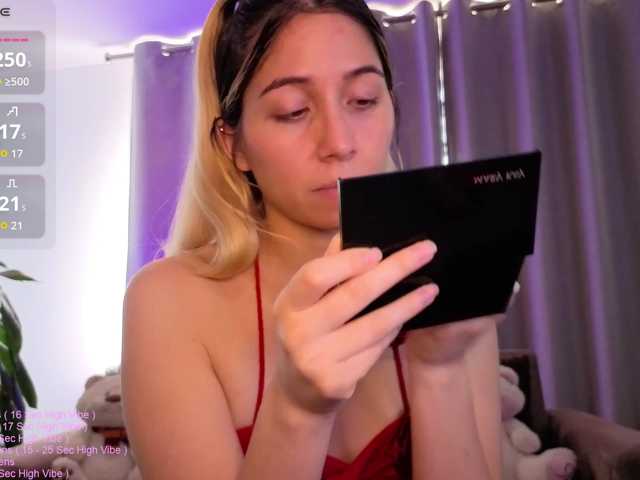 _LittleSammy live cam preview