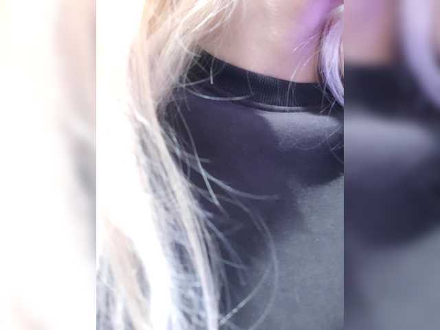 LittleSammy live cam on BongaCams