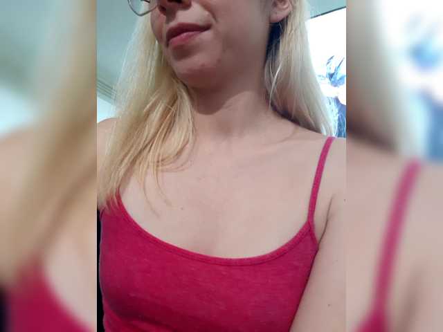 LittleSammy live cam on BongaCams