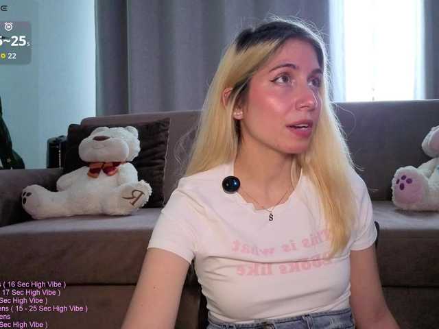 LittleSammy live cam on BongaCams