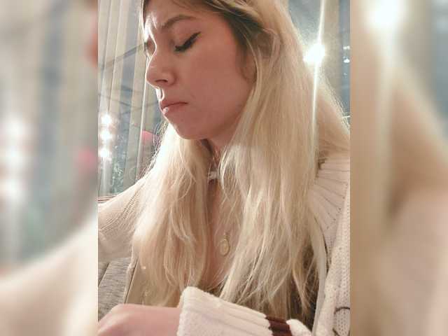 LittleSammy live cam on BongaCams