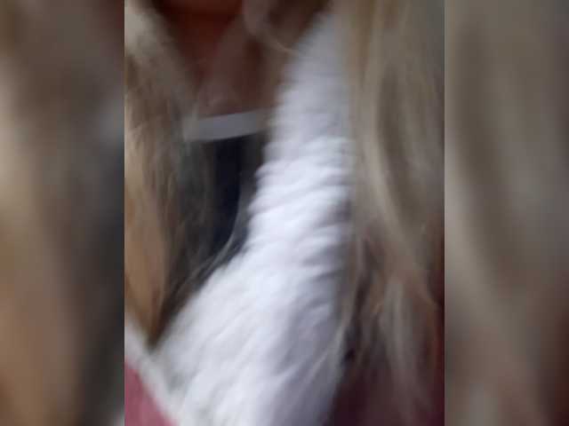 LittleSammy live cam on BongaCams