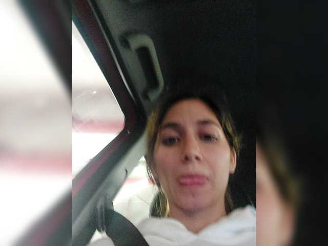 LittleSammy's BongaCams show and profile