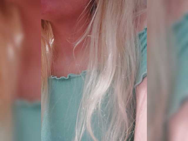 _LittleSammy live cam on BongaCams