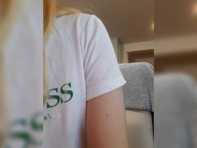 _LittleSammy live cam preview
