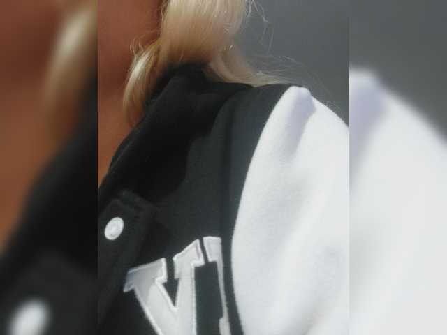 _LittleSammy live cam preview