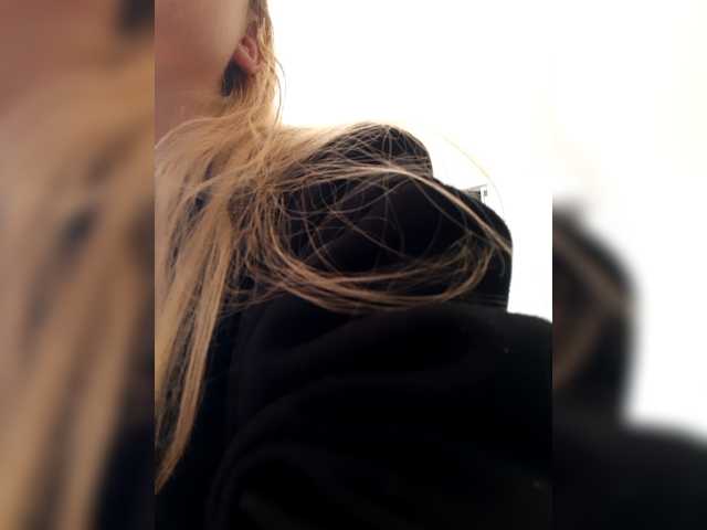 LittleSammy live cam on BongaCams