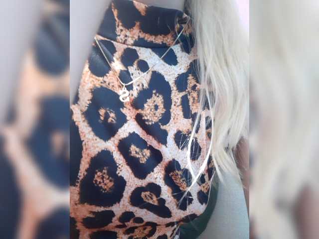 _LittleSammy live cam preview