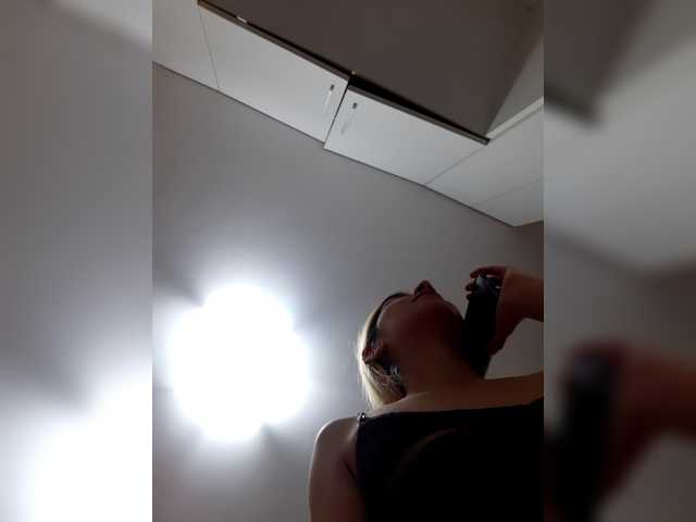 LittleSammy live cam on BongaCams