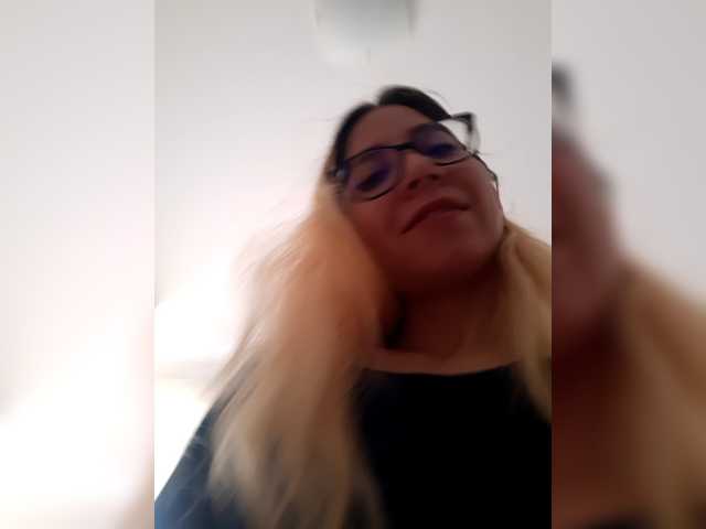 LittleSammy live cam on BongaCams
