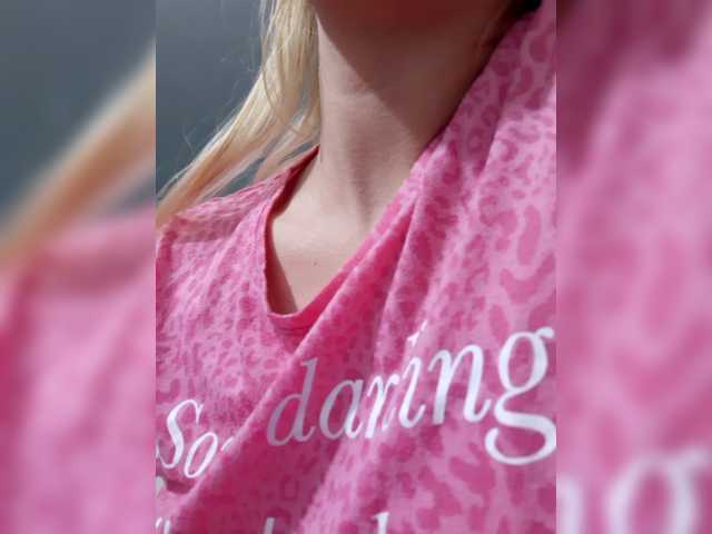 LittleSammy live cam on BongaCams