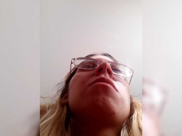 LittleSammy live cam on BongaCams