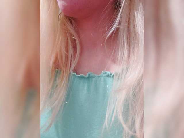 _LittleSammy live cam on BongaCams